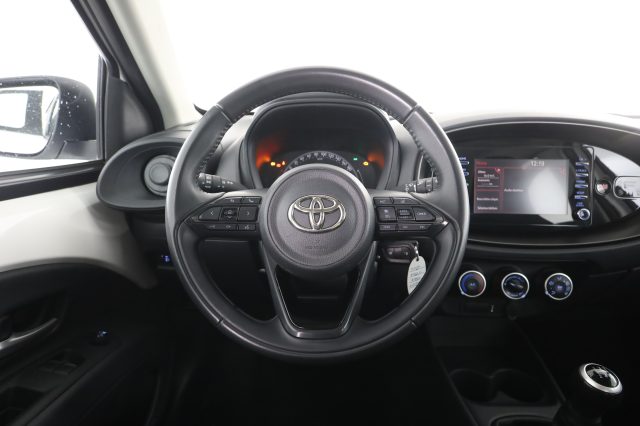 TOYOTA Aygo X usata 5