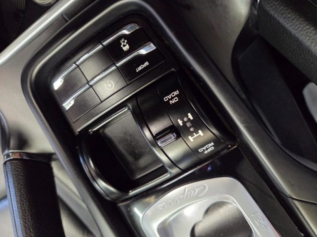 PORSCHE Cayenne usata, con Cerchi in lega