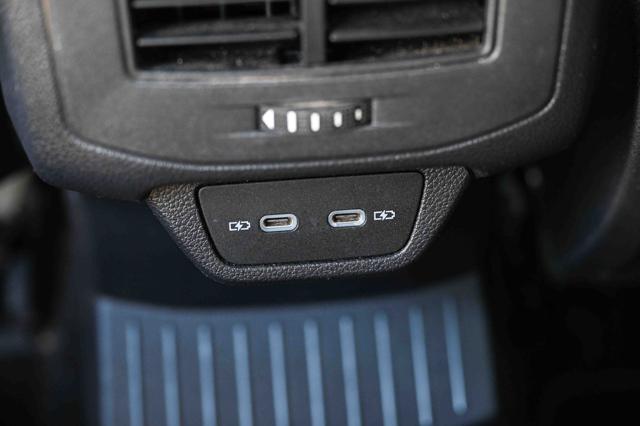 VOLKSWAGEN T-Roc usata, con Controllo elettronico della corsia