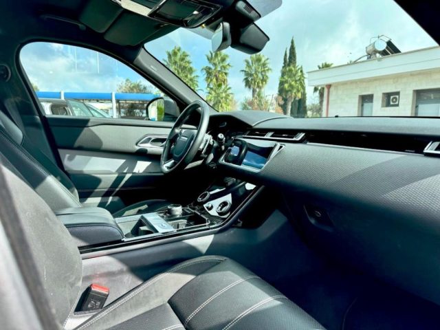 LAND ROVER Range Rover Velar usata, con Fendinebbia