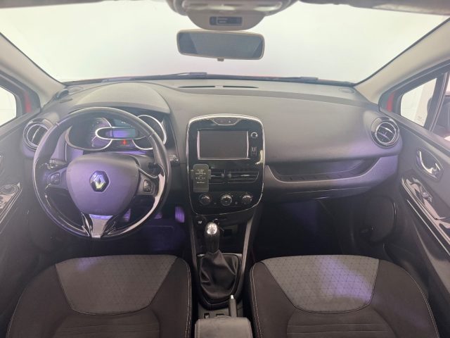 RENAULT Clio usata 11