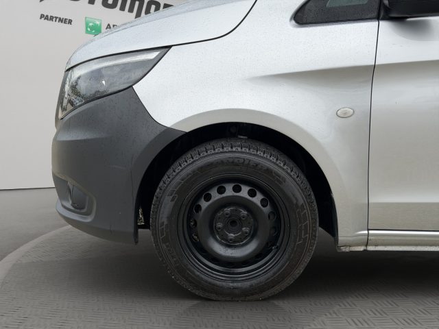 MERCEDES-BENZ Vito usata 18