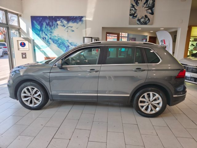 VOLKSWAGEN Tiguan usata, con Airbag Passeggero