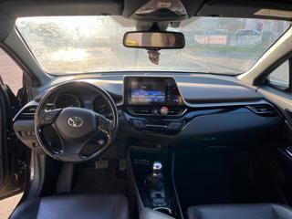 TOYOTA C-HR usata, con Climatizzatore