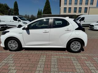 TOYOTA Yaris usata, con Alzacristalli elettrici