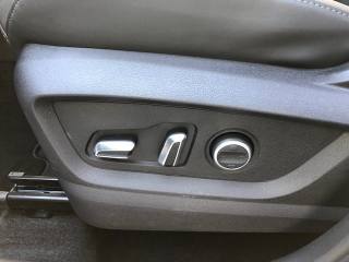 DR MOTOR DR 6.0 usata, con Regolazione elettrica sedili