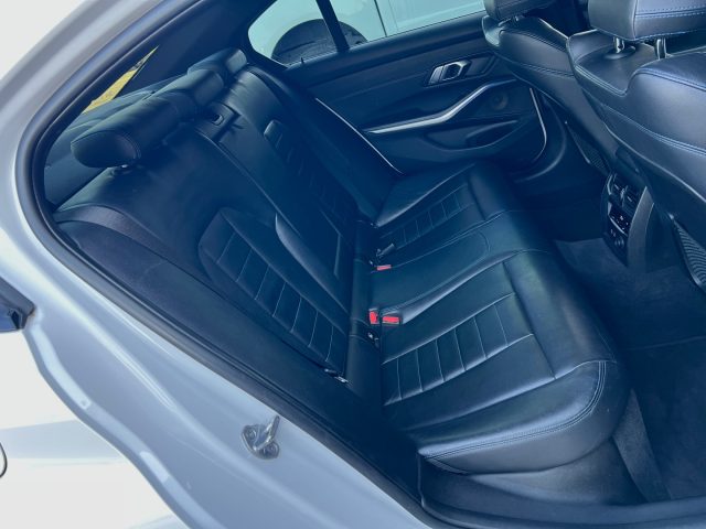 BMW 320 usata, con Vetri oscurati