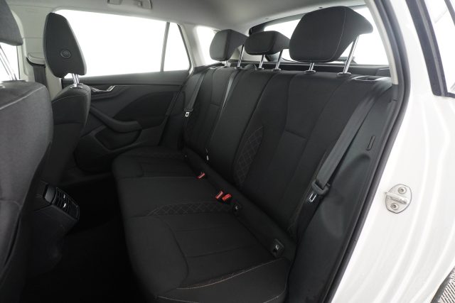 SKODA Kamiq usata 9