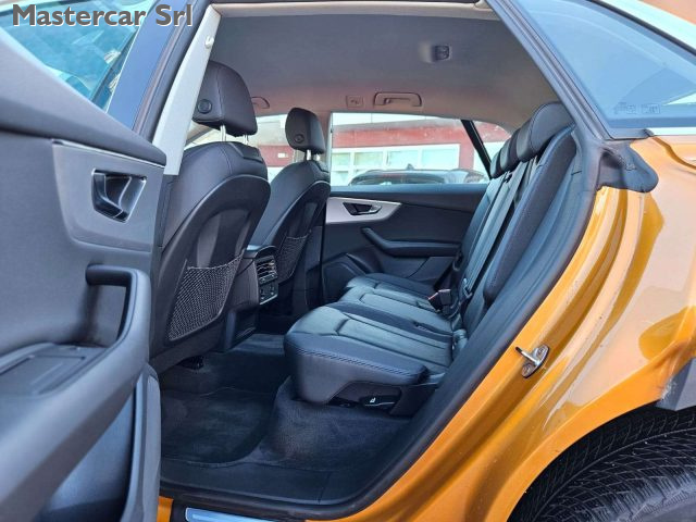 AUDI Q8 usata, con Park Distance Control