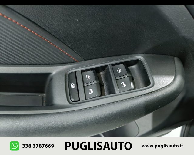 MG ZS usata, con Specchietti laterali elettrici