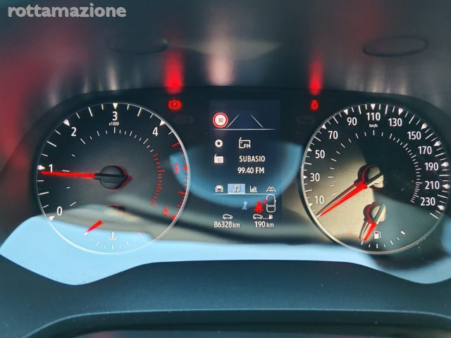 RENAULT Captur usata, con ESP