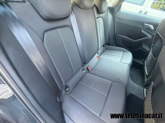 AUDI A3 usata, con Sensori di parcheggio posteriori