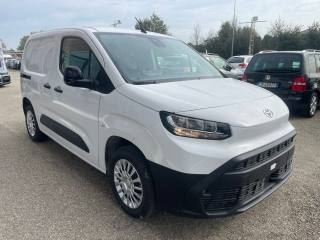 TOYOTA Proace City usata, con Autoradio