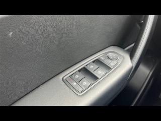 RENAULT Captur usata, con Isofix