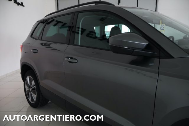 SKODA Karoq usata, con Sensori di parcheggio posteriori