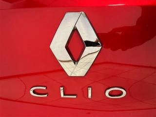 RENAULT Clio usata 21
