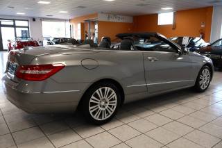 MERCEDES-BENZ E 200 usata, con Alzacristalli elettrici