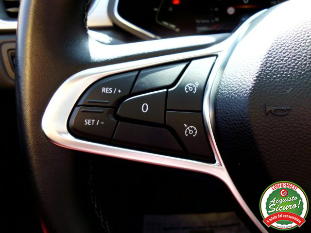 RENAULT Captur usata, con Fari LED