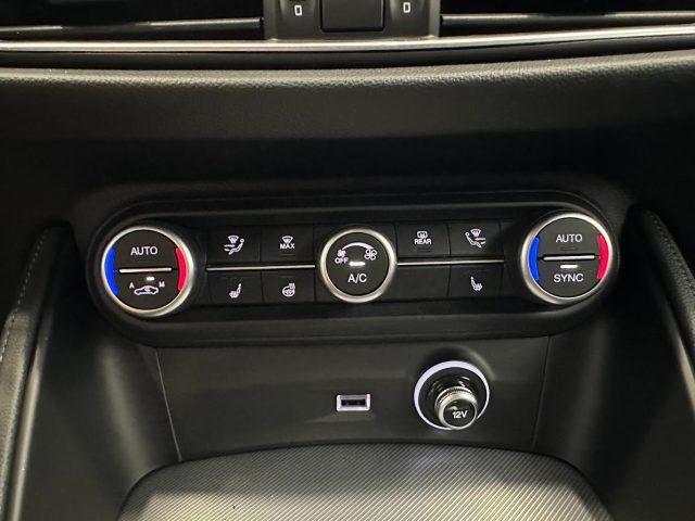 ALFA ROMEO Stelvio usata, con Luci diurne