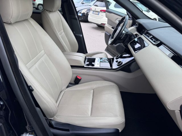 LAND ROVER Range Rover Velar usata, con USB