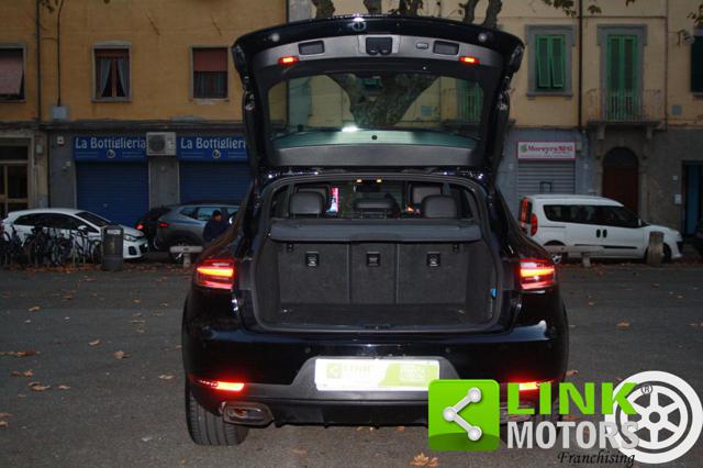 PORSCHE Macan usata, con Controllo elettronico della corsia