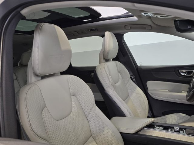 VOLVO XC60 usata, con Sensore di luce