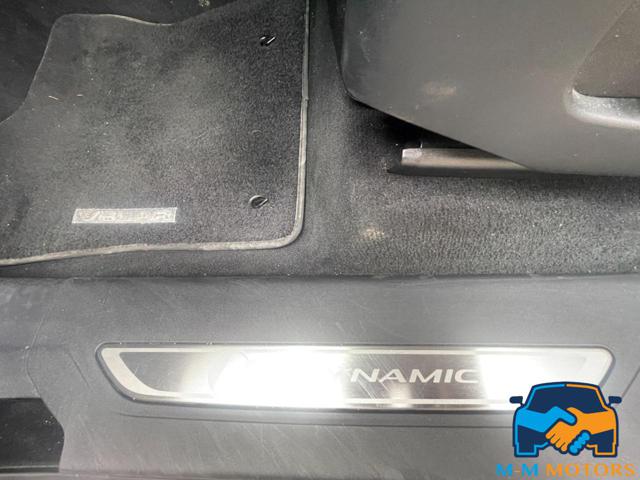 LAND ROVER Range Rover Velar usata, con Bracciolo