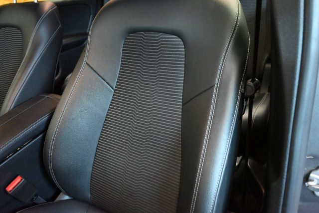 MERCEDES-BENZ GLB 180 usata 40