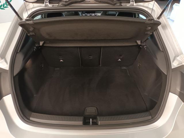 MERCEDES-BENZ A 250 usata, con Freno di stazionamento elettrico