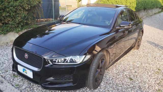 JAGUAR XE usata, con Airbag laterali