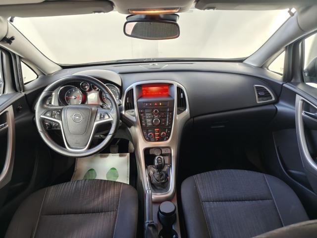 OPEL Astra usata, con Controllo trazione