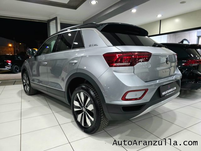 VOLKSWAGEN T-Roc usata, con Autoradio