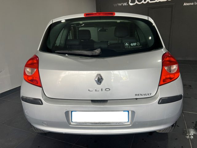 RENAULT Clio usata, con Airbag Passeggero
