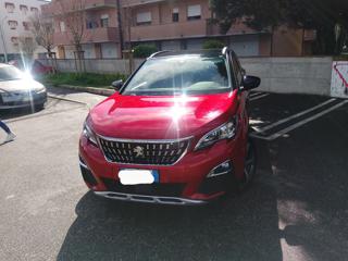 PEUGEOT 3008 usata, con Airbag
