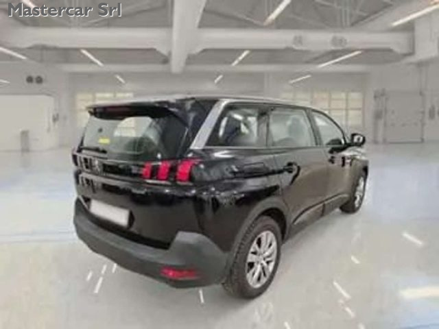 PEUGEOT 5008 usata, con Airbag Passeggero