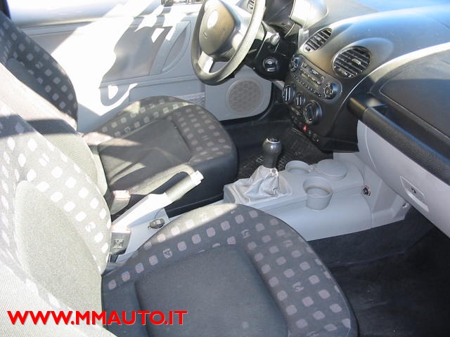 VOLKSWAGEN New Beetle usata, con Airbag