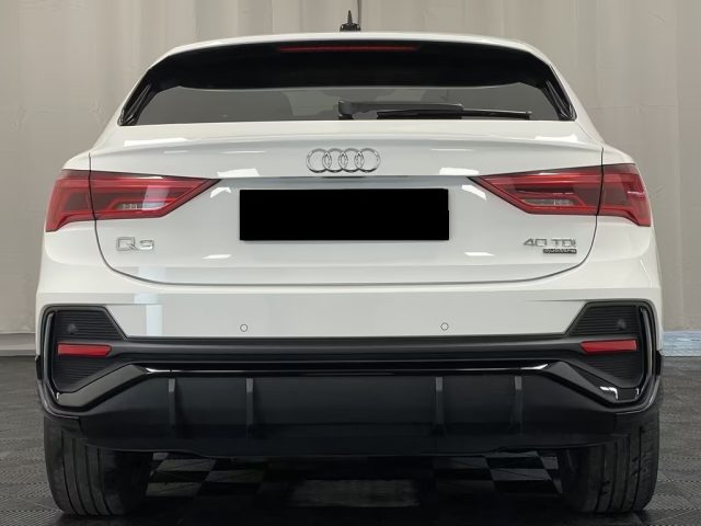 AUDI Q3 usata, con Autoradio