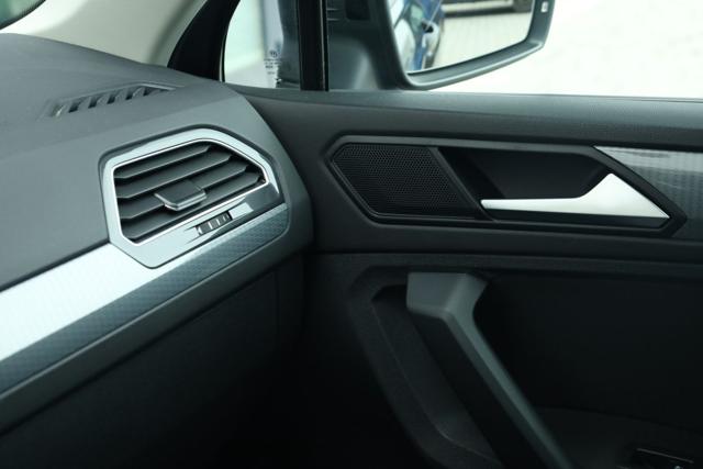 VOLKSWAGEN Tiguan usata, con Autoradio digitale