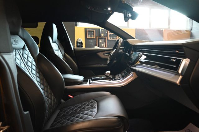 AUDI Q8 usata 35