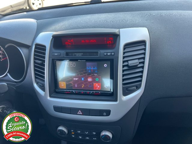 KIA Venga usata, con Autoradio