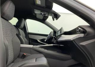 PEUGEOT 5008 usata, con Controllo automatico clima