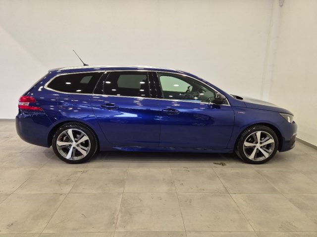 PEUGEOT 308 usata, con Autoradio
