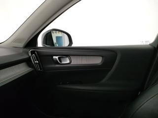VOLVO XC40 usata, con Sedile posteriore sdoppiato