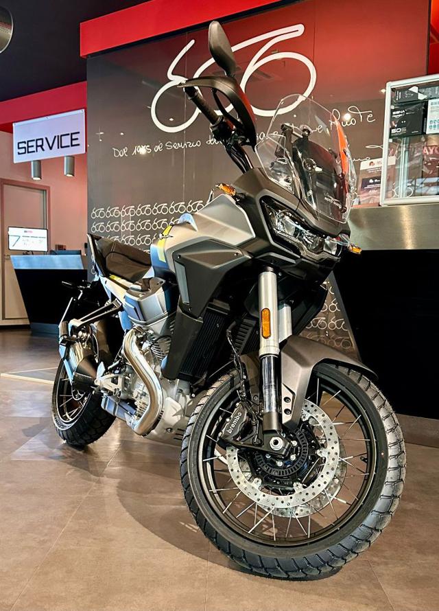 MOTO GUZZI Stelvio 1000 usata 9
