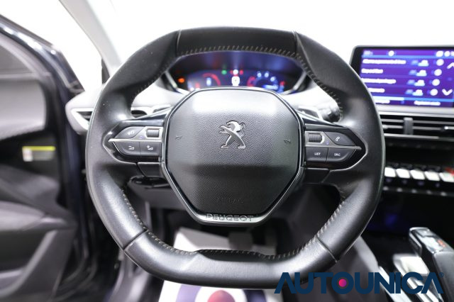 PEUGEOT 3008 usata, con Boardcomputer