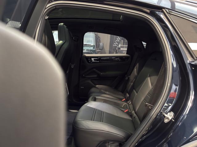 PORSCHE Cayenne usata, con Leve al volante