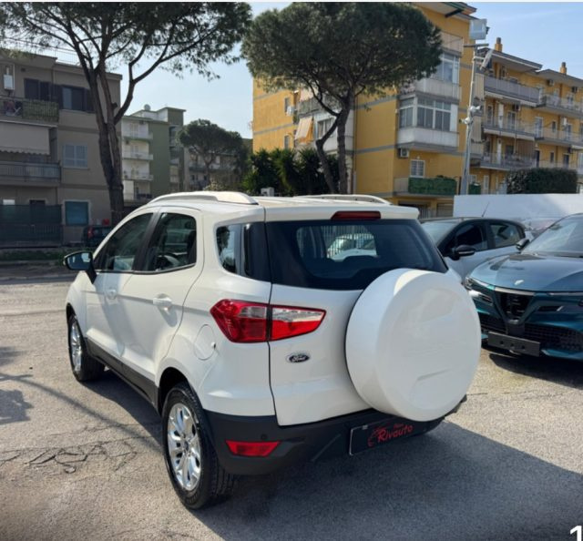 FORD EcoSport usata, con Autoradio