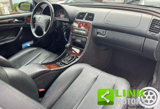 MERCEDES-BENZ CLK 200 usata, con Alzacristalli elettrici