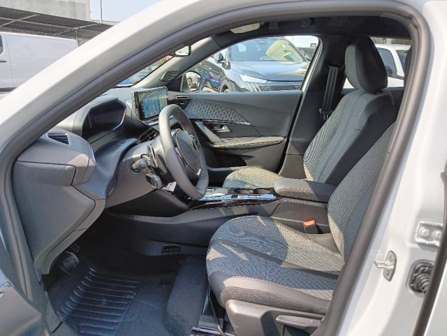 PEUGEOT 2008 usata, con Chiusura centralizzata