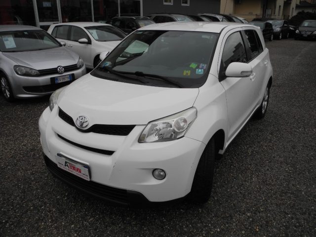 TOYOTA Urban Cruiser usata 70